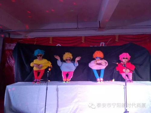 寧陽(yáng)新時(shí)代商廈一周年店慶晚會(huì)落幕！