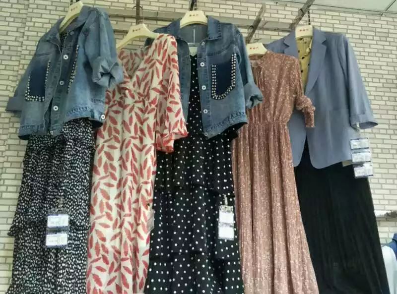 新時(shí)代商廈｜春季出游 當(dāng)然要打扮的美美噠！